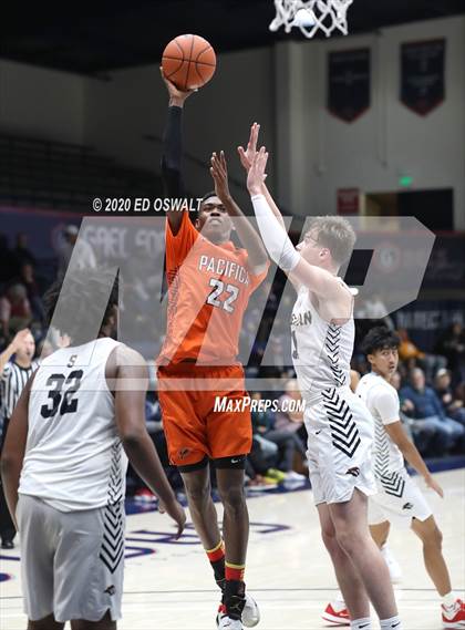 Thumbnail 2 in Salesian College Preparatory vs. Pacifica Christian/Orange County (Maxpreps MLK Classic) photogallery.