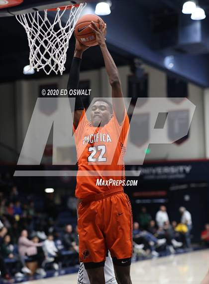 Thumbnail 3 in Salesian College Preparatory vs. Pacifica Christian/Orange County (Maxpreps MLK Classic) photogallery.