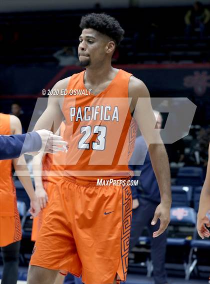 Thumbnail 2 in Salesian College Preparatory vs. Pacifica Christian/Orange County (Maxpreps MLK Classic) photogallery.