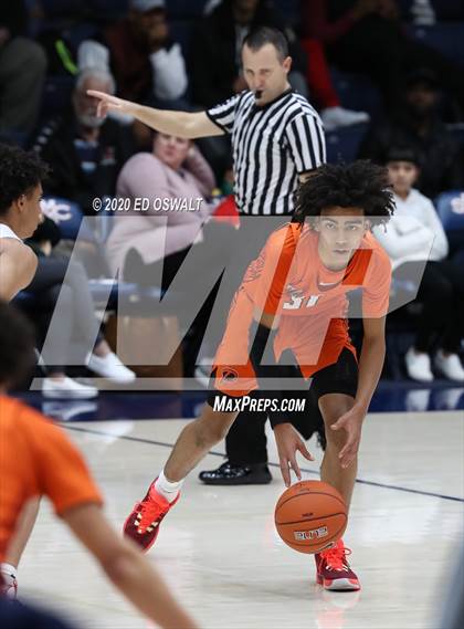 Thumbnail 1 in Salesian College Preparatory vs. Pacifica Christian/Orange County (Maxpreps MLK Classic) photogallery.