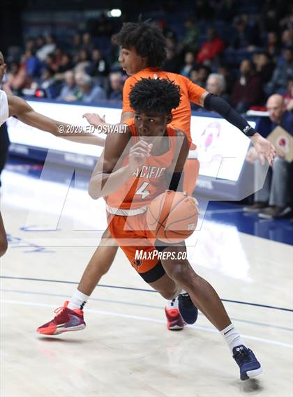 Thumbnail 1 in Salesian College Preparatory vs. Pacifica Christian/Orange County (Maxpreps MLK Classic) photogallery.