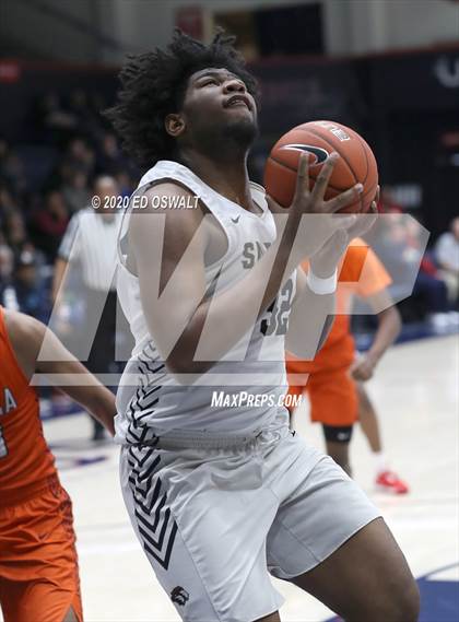 Thumbnail 1 in Salesian College Preparatory vs. Pacifica Christian/Orange County (Maxpreps MLK Classic) photogallery.