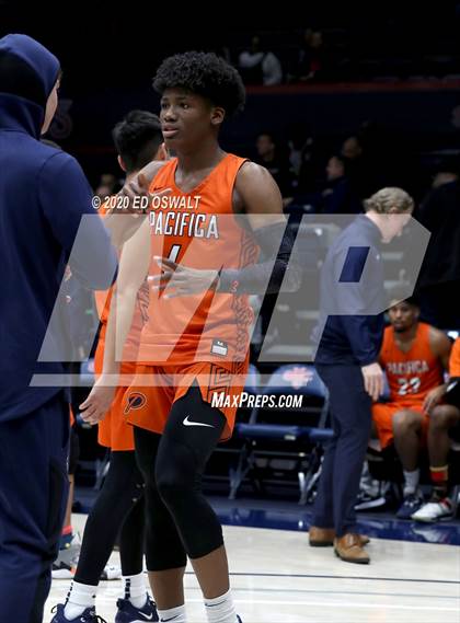 Thumbnail 2 in Salesian College Preparatory vs. Pacifica Christian/Orange County (Maxpreps MLK Classic) photogallery.