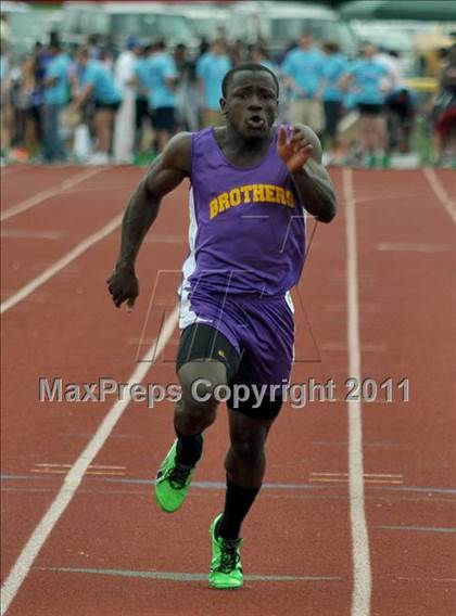 Thumbnail 2 in NYSPHSAA Track & Field Championships (Boys Events - Day 1)  photogallery.