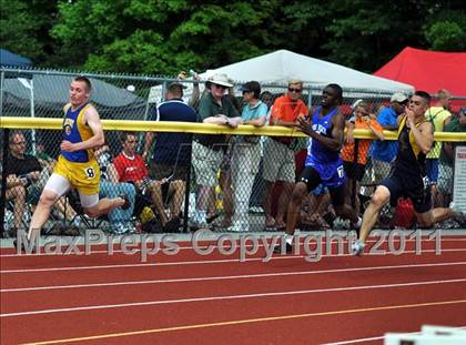 Thumbnail 1 in NYSPHSAA Track & Field Championships (Boys Events - Day 1)  photogallery.