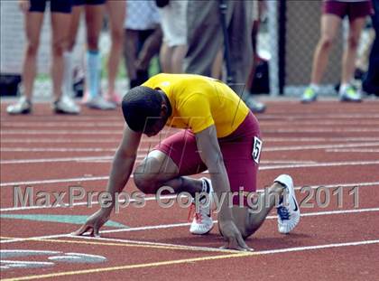Thumbnail 1 in NYSPHSAA Track & Field Championships (Boys Events - Day 1)  photogallery.