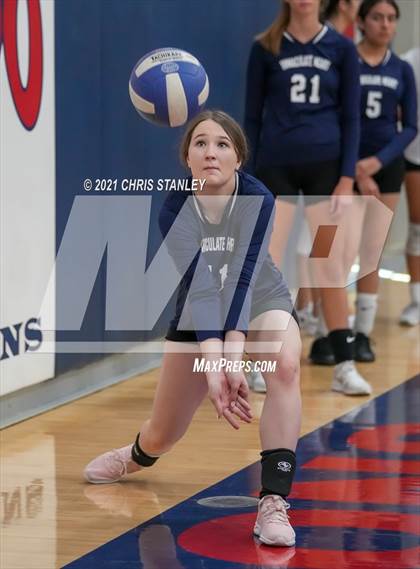 Thumbnail 3 in Immaculate Heart @ Rock Point (AIA - 1A Playoffs Round 1) photogallery.