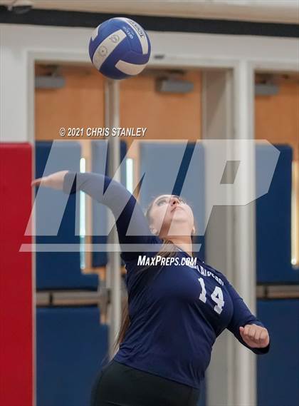 Thumbnail 1 in Immaculate Heart @ Rock Point (AIA - 1A Playoffs Round 1) photogallery.