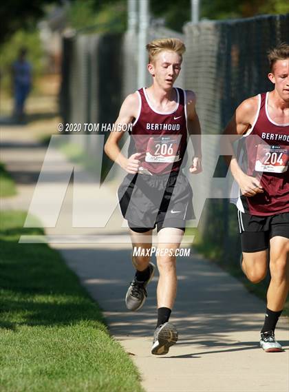 Thumbnail 3 in Garden City Invite photogallery.