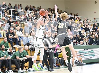 Thumbnail 1 in Lapel @ Pendleton Heights photogallery.