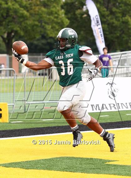 Thumbnail 1 in Cass Tech vs. Southfield (Tim Horton Prep Kickoff Classic) photogallery.