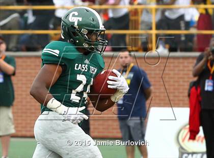 Thumbnail 3 in Cass Tech vs. Southfield (Tim Horton Prep Kickoff Classic) photogallery.