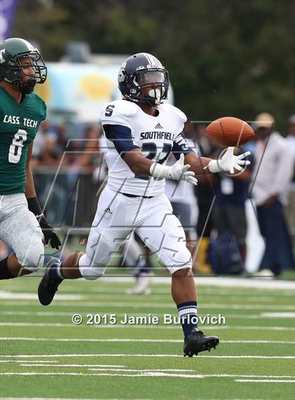 Thumbnail 1 in Cass Tech vs. Southfield (Tim Horton Prep Kickoff Classic) photogallery.