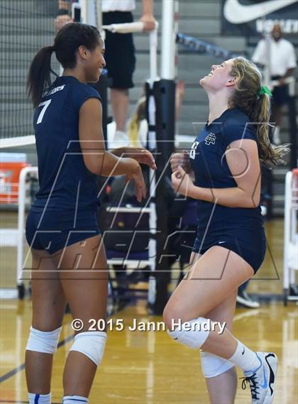 Thumbnail 1 in Long Beach Poly vs Valley Christian (Durango Fall Classic) photogallery.