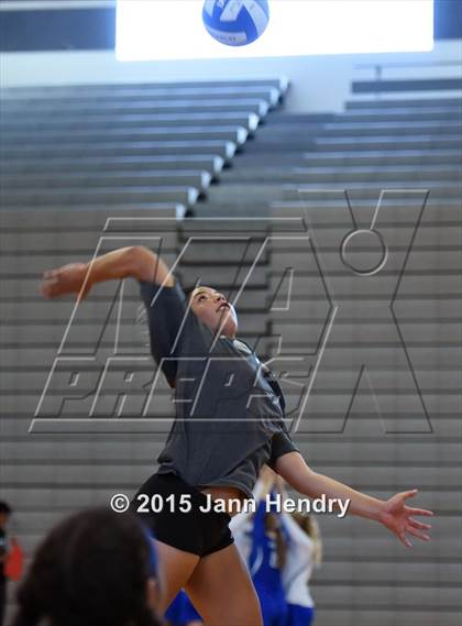 Thumbnail 3 in Long Beach Poly vs Valley Christian (Durango Fall Classic) photogallery.