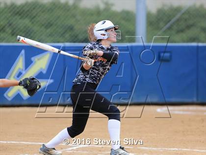 Thumbnail 3 in Calexico vs. Escondido (CIF SDS D2 Final) photogallery.