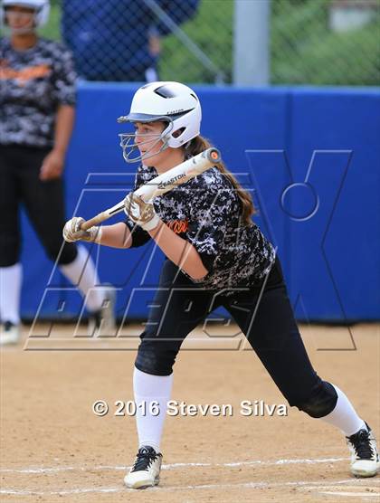 Thumbnail 1 in Calexico vs. Escondido (CIF SDS D2 Final) photogallery.