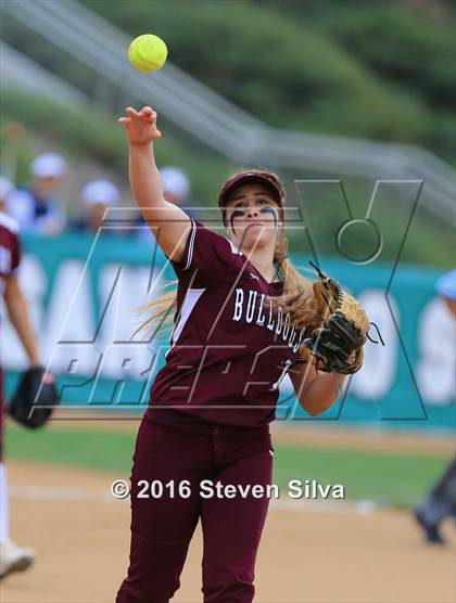 Thumbnail 2 in Calexico vs. Escondido (CIF SDS D2 Final) photogallery.