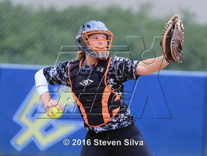 Thumbnail 2 in Calexico vs. Escondido (CIF SDS D2 Final) photogallery.