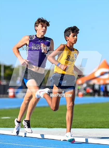 Thumbnail 2 in IMG Academy Invitational (Track Events) photogallery.