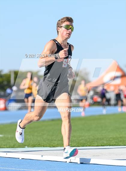 Thumbnail 3 in IMG Academy Invitational (Track Events) photogallery.