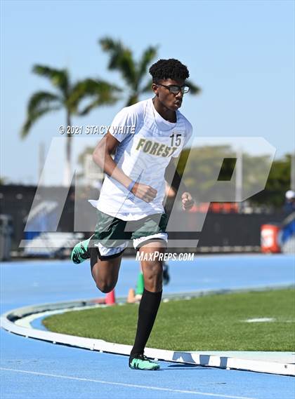 Thumbnail 3 in IMG Academy Invitational (Track Events) photogallery.