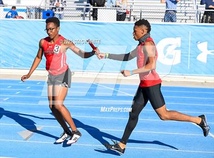 Thumbnail 3 in IMG Academy Invitational (Track Events) photogallery.