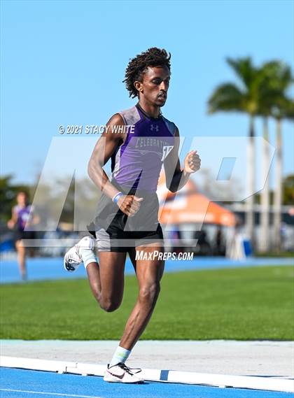 Thumbnail 2 in IMG Academy Invitational (Track Events) photogallery.
