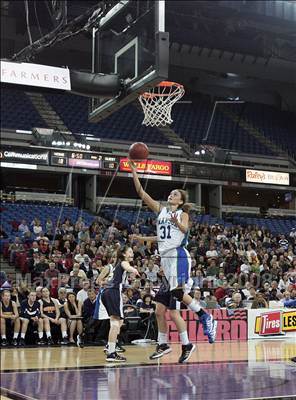 Thumbnail 1 in Mission Prep vs. Branson (CIF State D5 Final) photogallery.