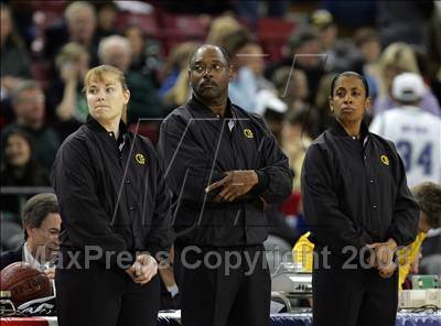 Thumbnail 2 in Mission Prep vs. Branson (CIF State D5 Final) photogallery.