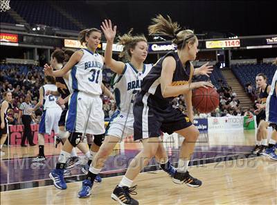 Thumbnail 2 in Mission Prep vs. Branson (CIF State D5 Final) photogallery.