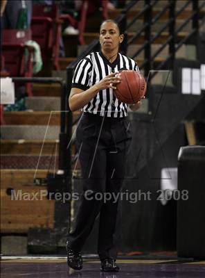 Thumbnail 2 in Mission Prep vs. Branson (CIF State D5 Final) photogallery.