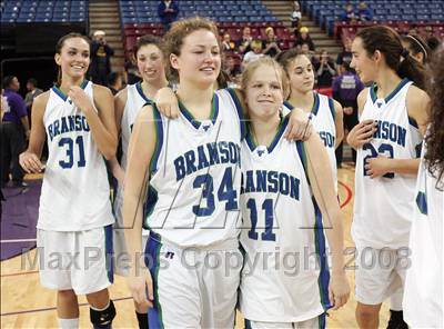 Thumbnail 1 in Mission Prep vs. Branson (CIF State D5 Final) photogallery.