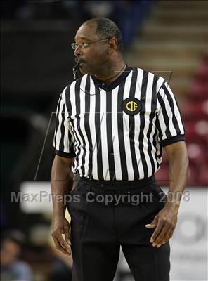 Thumbnail 1 in Mission Prep vs. Branson (CIF State D5 Final) photogallery.