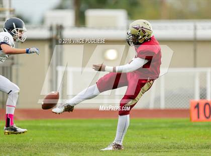 Thumbnail 2 in Loyola @ Alemany photogallery.