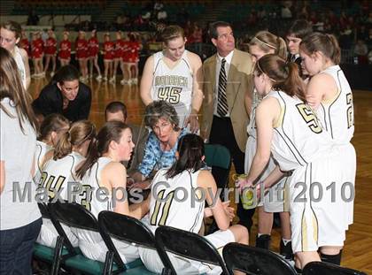 Thumbnail 3 in Monarch vs. Regis Jesuit (5A Quarterfinals) photogallery.