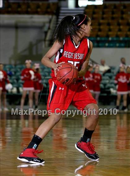 Thumbnail 2 in Monarch vs. Regis Jesuit (5A Quarterfinals) photogallery.