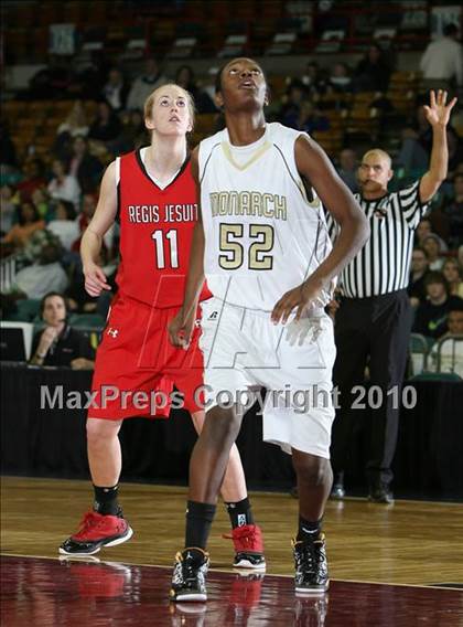 Thumbnail 3 in Monarch vs. Regis Jesuit (5A Quarterfinals) photogallery.