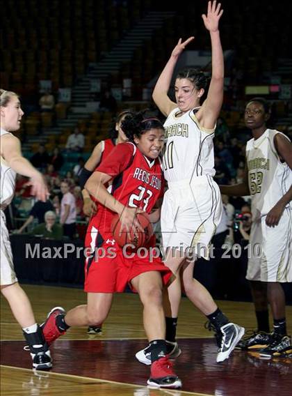 Thumbnail 3 in Monarch vs. Regis Jesuit (5A Quarterfinals) photogallery.