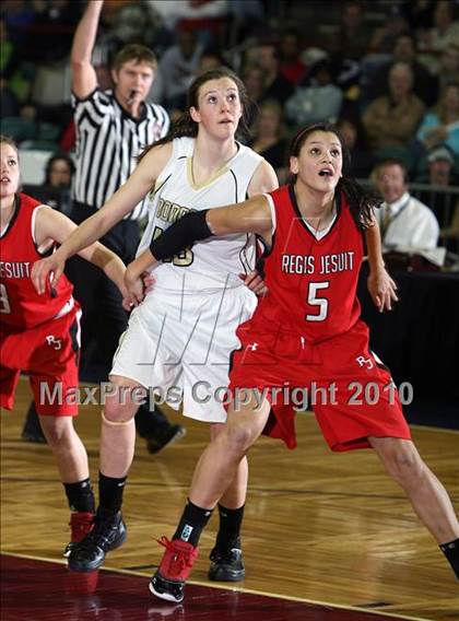 Thumbnail 2 in Monarch vs. Regis Jesuit (5A Quarterfinals) photogallery.