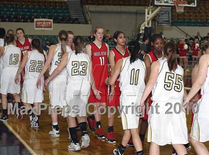 Thumbnail 1 in Monarch vs. Regis Jesuit (5A Quarterfinals) photogallery.