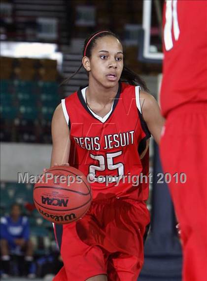 Thumbnail 3 in Monarch vs. Regis Jesuit (5A Quarterfinals) photogallery.