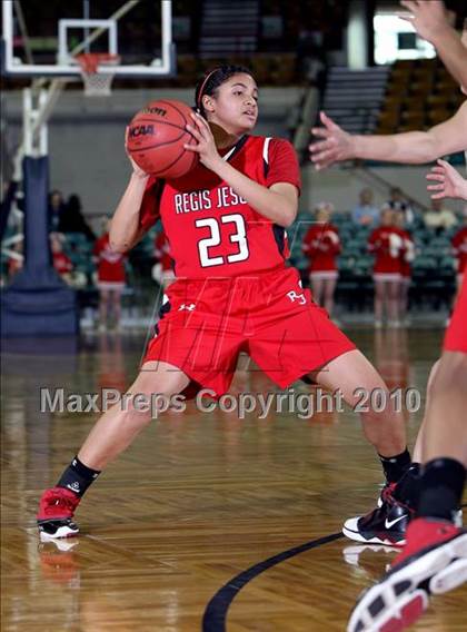 Thumbnail 1 in Monarch vs. Regis Jesuit (5A Quarterfinals) photogallery.