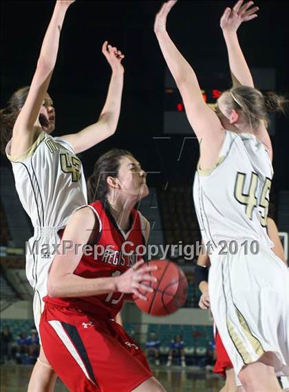 Thumbnail 1 in Monarch vs. Regis Jesuit (5A Quarterfinals) photogallery.