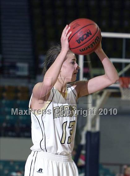 Thumbnail 1 in Monarch vs. Regis Jesuit (5A Quarterfinals) photogallery.