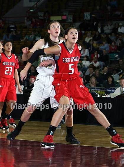 Thumbnail 2 in Monarch vs. Regis Jesuit (5A Quarterfinals) photogallery.