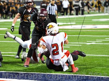 Thumbnail 3 in Salpointe Catholic vs. Chaparral (AIA D2 Final) photogallery.