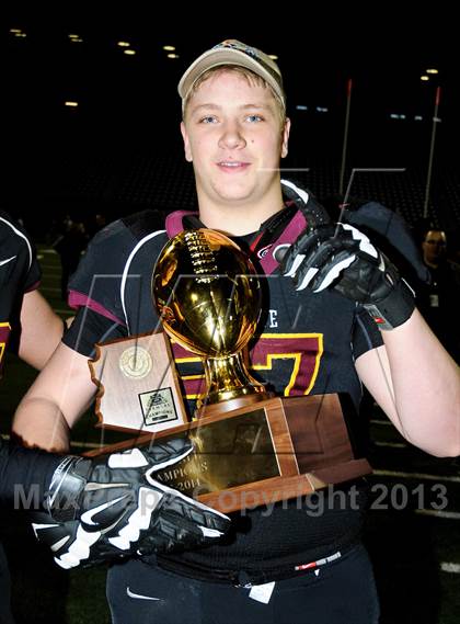 Thumbnail 2 in Salpointe Catholic vs. Chaparral (AIA D2 Final) photogallery.