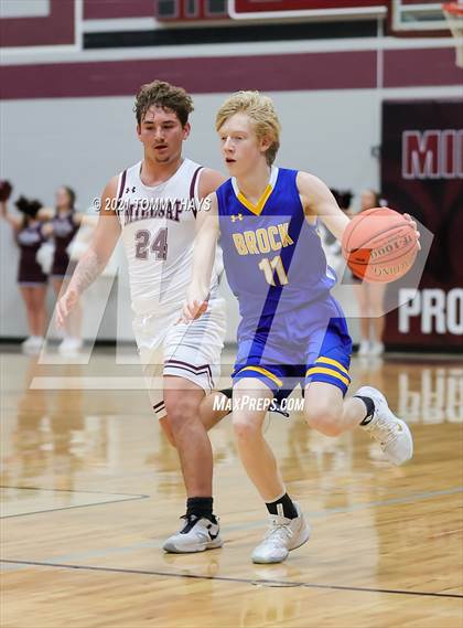 Thumbnail 2 in Brock @ Millsap photogallery.
