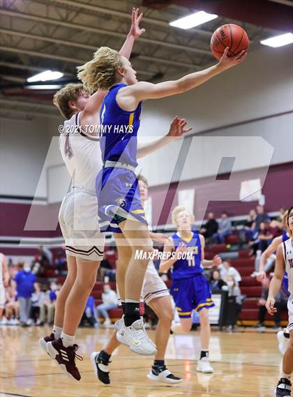 Thumbnail 1 in Brock @ Millsap photogallery.